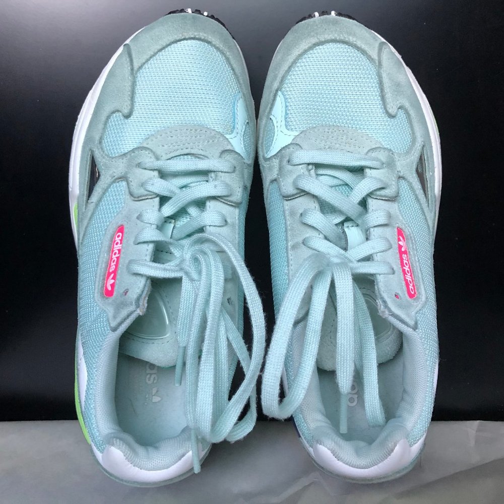 ADIDAS Women's Sneaker in Mint Color Size 6